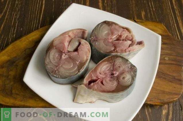 Pečene ribe v rokavih - tuna v pečici