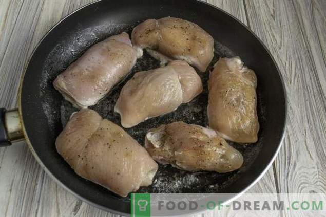 Juicy Cordon modri piščančji zvitki z bechamelom