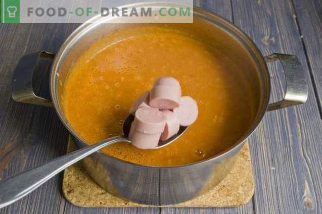 Kremna juha s paradižnikom in klobasami