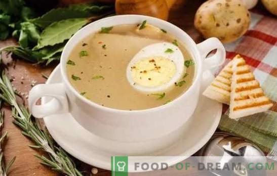 Jajčna juha je lahka jed in je enostavna za pripravo. Različice juhe z divjačino, ribami, piščancem in govedino