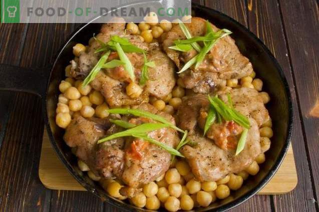 Delicious pork with chickpeas and onions in the oven