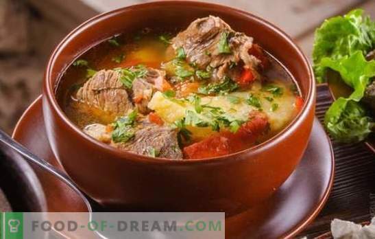 Khashlama v armenščini je vzhodni gost! Hranilni khashlama recepti z različnimi zelenjavami, mesom, perutnino, gobami, kutinami