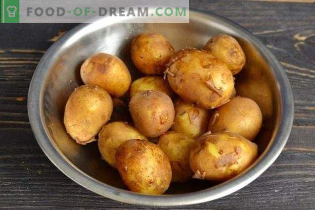 Indijski krompir v začimbah