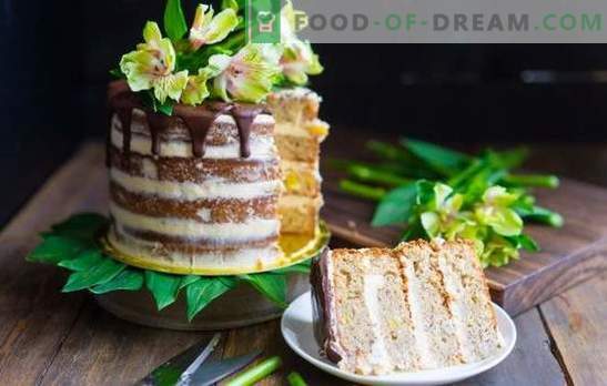 Hummingbird Cake - sadni krožnik in sočni piškoti. Izbor peciva 