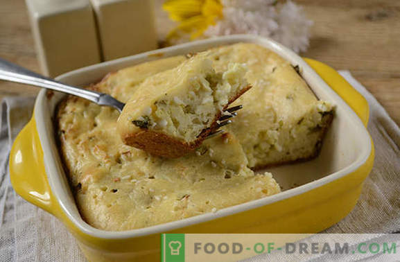 Pita na kisli smetani - odličen prigrizek za veliko podjetje! Fotografski recept za korak za korakom za napolnjeno pito s čebulo in jajci na kislo smetano