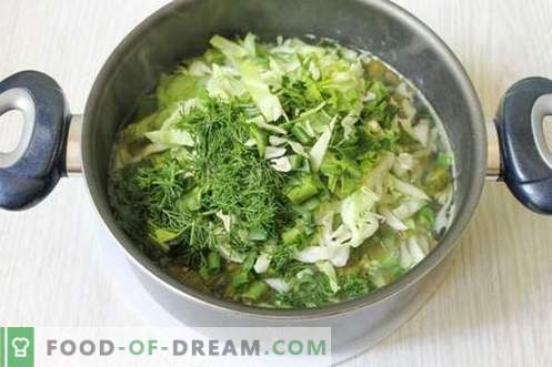 Zelena juha iz mlade zelenjave - poletna jed za vsak dan
