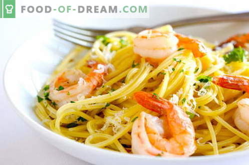 Seafood pasta - the best recipes. How to cook pasta with seafood.