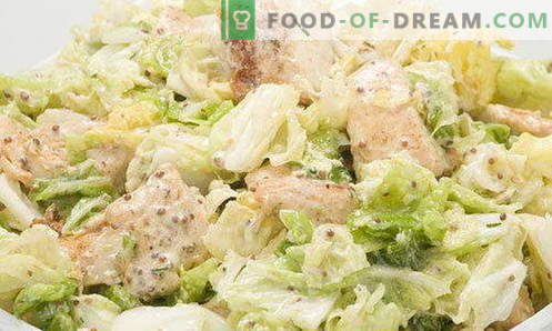 Caesar Salad - pravi recepti in sestavine. Kako kuhati omako (preliv) za solato 