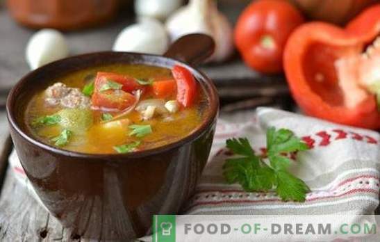 Rabbit Soup - enotnost okusa in koristi! Recepti za kunčjo juho z fižolom, rižem, testeninami, smetano, gobami in lečo